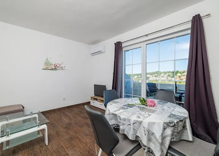 Appartement Dino Lopar